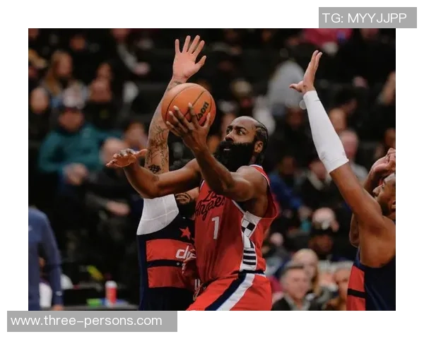 快船回绝买卖哈登伦纳德 倾向琐细调整球队 外界呼吁换帅换管理层